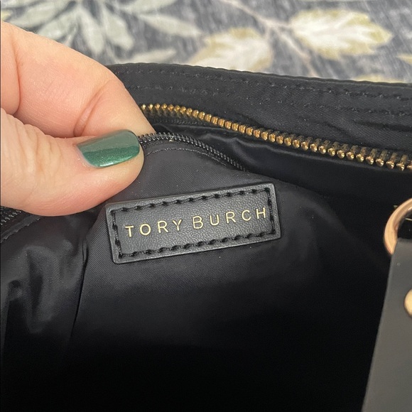 SALE Tory Burch Tilda Black Crossbody Bag EUC - Picture 8 of 10